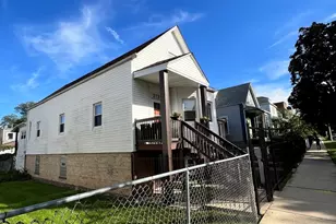 2123 N Karlov Ave, Chicago, IL 60639 - Photo 3