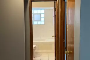 6436 W 64th Pl, Chicago, IL 60638 - Photo 11