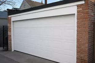 1851 N Fairfield Ave, Chicago, IL 60647 - Photo 23