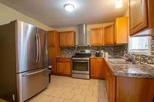 2730 9th St, Rockford, IL 61109 - Photo 9