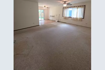 47 Woodbine Drive, Crystal Lake, IL 60014 - Photo 13