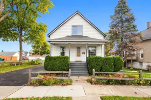 1118 Clement St, Joliet, IL 60435 - Photo 1