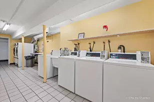 5100 Carriage Way Dr, Rolling Meadows, IL 60008 - Photo 15
