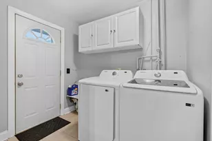 1411 Colorado Ave, Joliet, IL 60435 - Photo 15