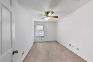 9166 Greencastle Ln, Orland Park, IL 60462 - Photo 21