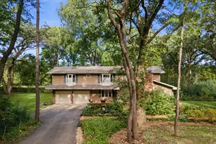 2N962 Grand Monde Dr, Elburn, IL 60119 - Photo 3