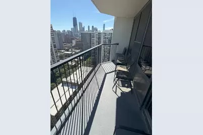 1560 N Sandburg Terrace #2808J, Chicago, IL 60614 - Photo 7