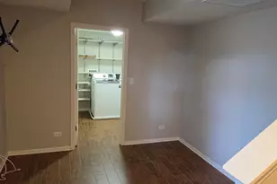 3419 Bradbury Cir, Aurora, IL 60504 - Photo 3