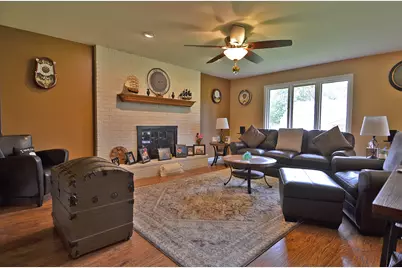 904 Luke Street, Ottawa, IL 61350 - Photo 9