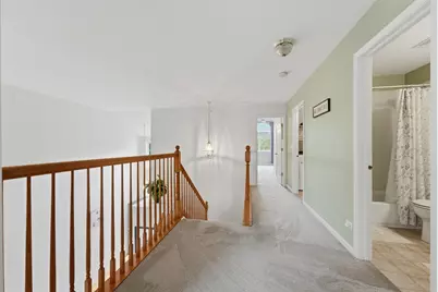 1905 Maureen Drive, Hoffman Estates, IL 60192 - Photo 13
