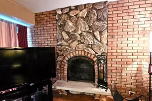 262 W Golfview Terrace, Palatine, IL 60067 - Photo 9