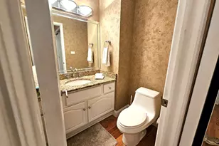 262 W Golfview Terrace, Palatine, IL 60067 - Photo 3