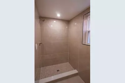 [Address not provided], Chicago, IL 60619 - Photo 17