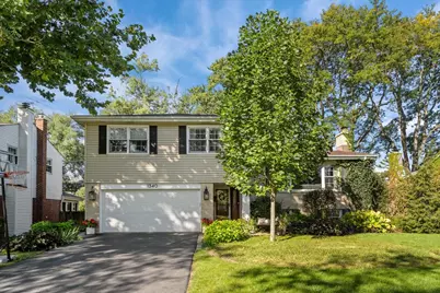1340 Hawthorne Lane, Glenview, IL 60025 - Photo 1