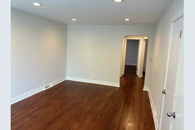 5523 N Major Avenue #1, Chicago, IL 60630 - Photo 3