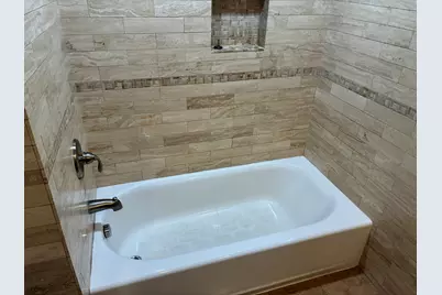 5523 N Major Avenue #1, Chicago, IL 60630 - Photo 11