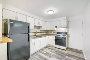 1530 Forest Ave, Calumet City, IL 60409 - Photo 9