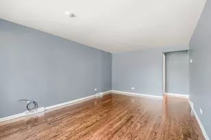 323 154th Pl, Calumet City, IL 60409 - Photo 5