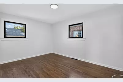 1622 Dempster Street, Evanston, IL 60202 - Photo 15