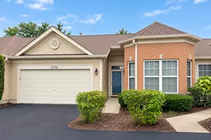 2132 Carillon Dr, Grayslake, IL 60030 - Photo 1