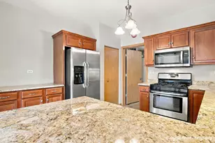 1301 Waverly Dr, Volo, IL 60020 - Photo 15