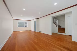 7248 N Ridge Blvd, Chicago, IL 60645 - Photo 5