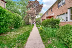 7248 N Ridge Blvd, Chicago, IL 60645 - Photo 29
