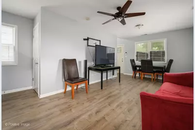 15709 Lexington Avenue, Harvey, IL 60426 - Photo 5