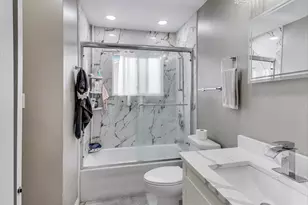 3651 177th St, Country Club Hills, IL 60478 - Photo 13