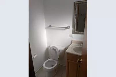 822 Skokie Boulevard #E, Wilmette, IL 60091 - Photo 11