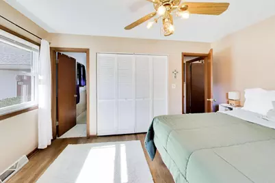 1120 Dean Street, Woodstock, IL 60098 - Photo 19