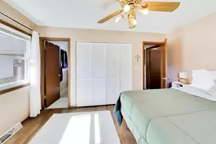 1120 Dean St, Woodstock, IL 60098 - Photo 19