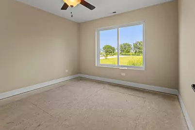 410 E Butler Avenue, Grant Park, IL 60940 - Photo 27