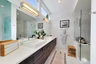 2071 N Oakley Ave, Chicago, IL 60647 - Photo 19
