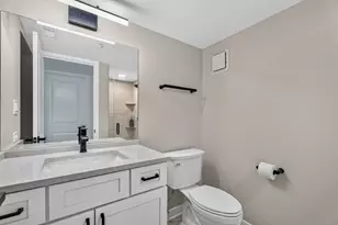 5970 Lake Bluff Dr, Tinley Park, IL 60477 - Photo 9