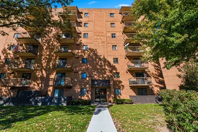5970 Lake Bluff Drive #402, Tinley Park, IL 60477 - Photo 1