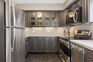 463 Elm St, Deerfield, IL 60015 - Photo 9