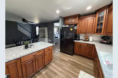 633 S Main Street, Sheffield, IL 61361 - Photo 7