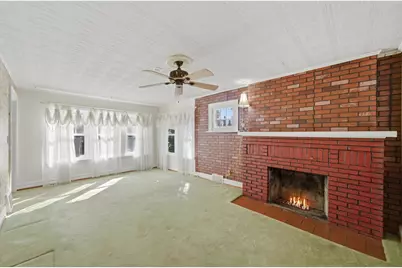 2818 Elisha Avenue, Zion, IL 60099 - Photo 7