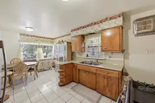 855 W 73rd St, Chicago, IL 60621 - Photo 7