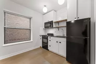 6019 N Winthrop Ave, Chicago, IL 60660 - Photo 3