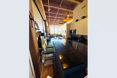 1733 W Irving Park Road #304, Chicago, IL 60613 - Photo 5