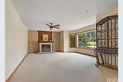 612 Edelweiss Drive, Antioch, IL 60002 - Photo 3