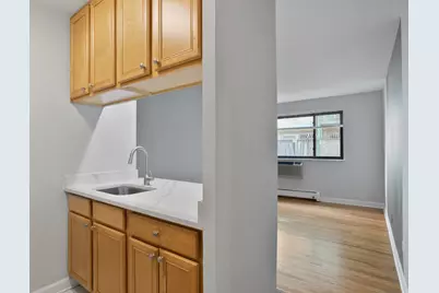 6758 N Sheridan Avenue #337, Chicago, IL 60626 - Photo 5