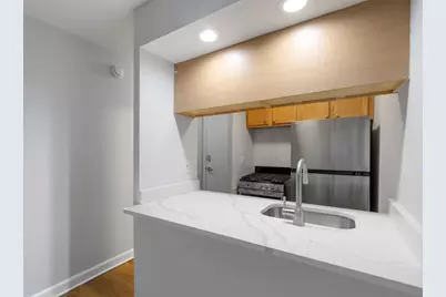 6758 N Sheridan Avenue #337, Chicago, IL 60626 - Photo 7