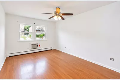 4820 W Conrad Street #106, Skokie, IL 60077 - Photo 9