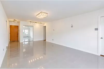 4820 W Conrad Street #106, Skokie, IL 60077 - Photo 5