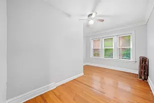 6945 S Calumet Ave, Chicago, IL 60637 - Photo 5
