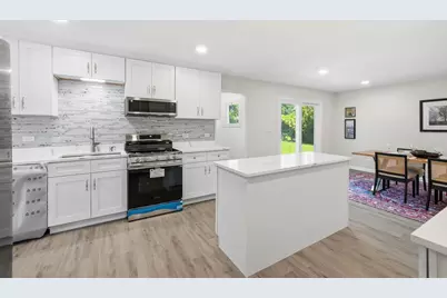 314 Evans Court, Streamwood, IL 60107 - Photo 5
