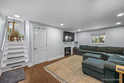 165 Forest Glen Road, Wood Dale, IL 60191 - Photo 11